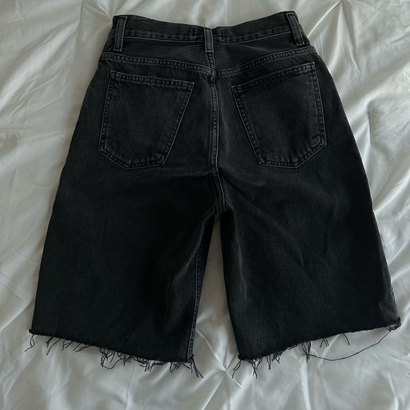 AGOLDE black Ira Denim Shorts from Aritzia - Picture 3 of 5